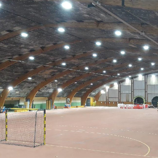 Eclairage Salle De Sport - Eclairage D Une Salle Multisports Avec